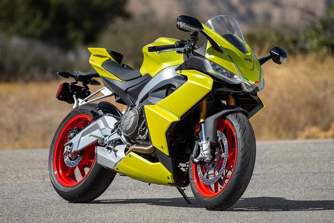 10 Best Motorcycles of 2022 (2022)