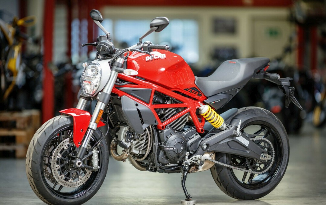 12 Best Italian Motorcycles - Monimoto US