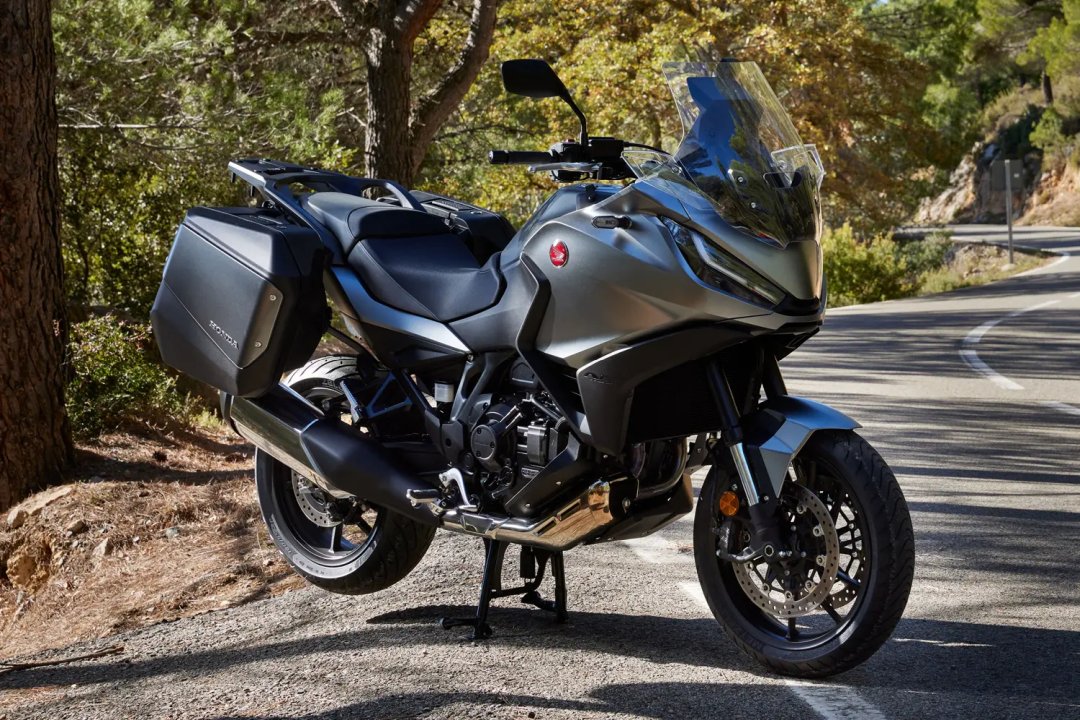 Honda NT 1100 - What Are the Best Sport Touring Motorcycles