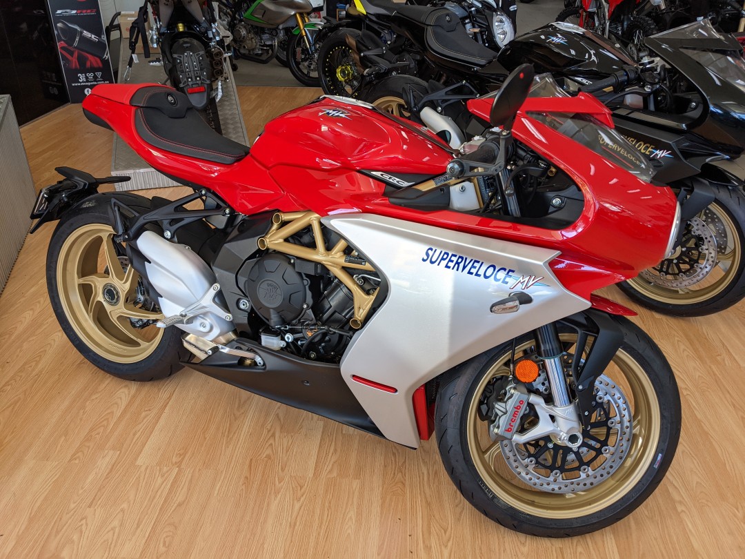 The MV Agusta Superveloce - The 12 best Italian motorcycles ever