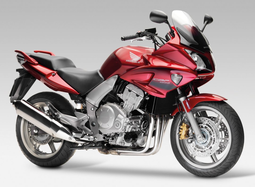 Moto routière Honda CBF 1000 F de couleur rouge